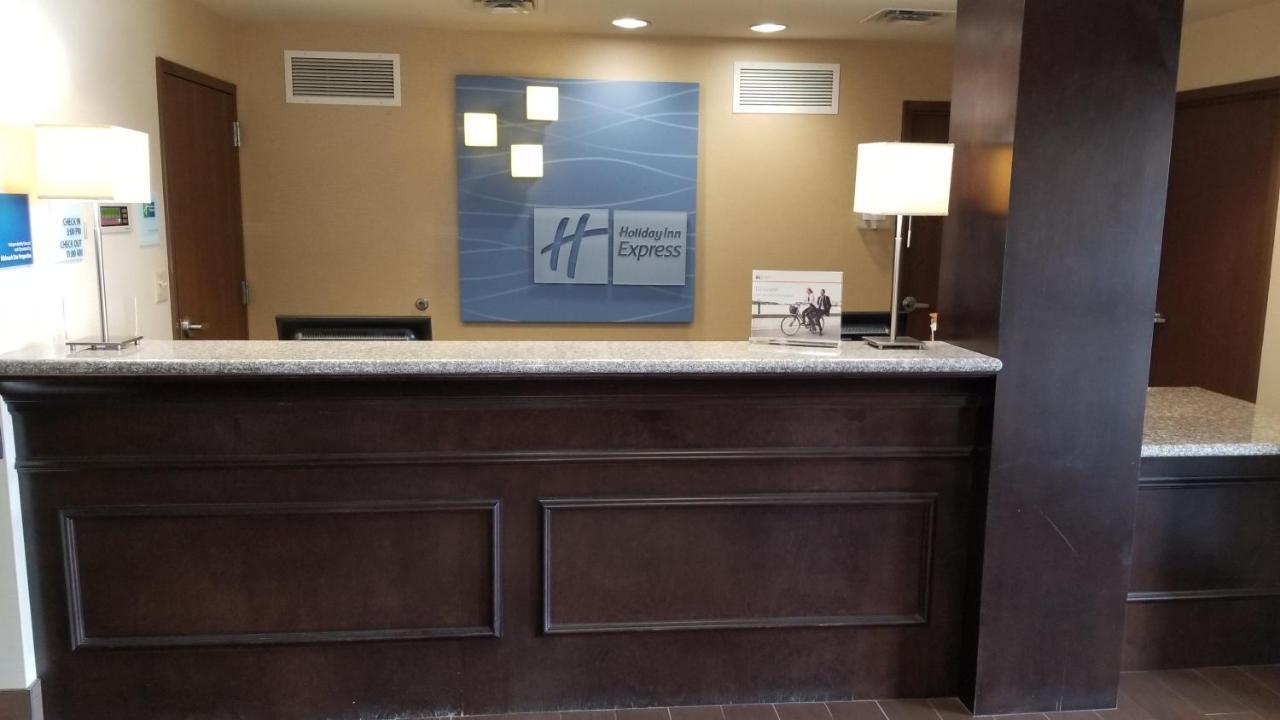 Holiday Inn Express And Suites Kittanning, An Ihg Hotel المظهر الخارجي الصورة